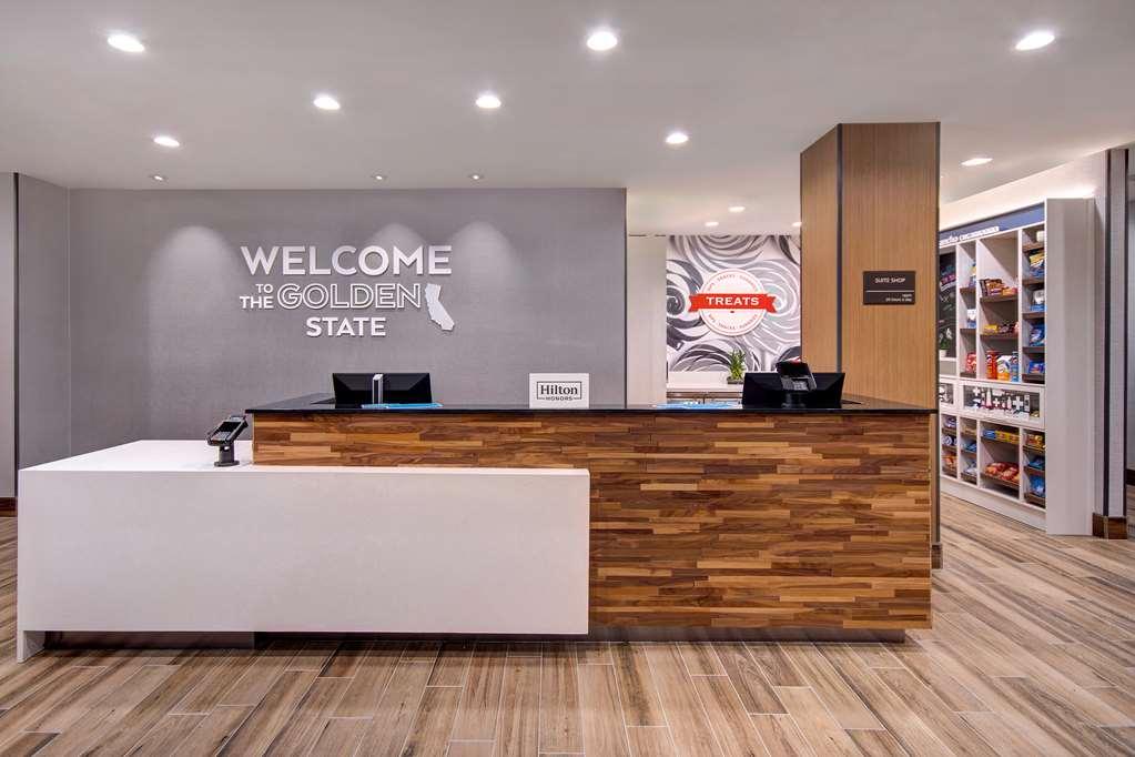 Hampton Inn & Suites Ontario Rancho Cucamonga Eksteriør billede