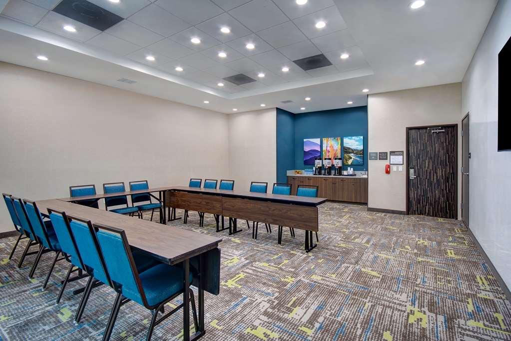 Hampton Inn & Suites Ontario Rancho Cucamonga Faciliteter billede
